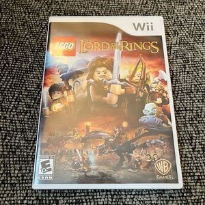 Wii Lego Lord of the Rings Video Game w/bonus DVD of Fellowship of the Rings.